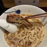 麺 みつヰ - チャーシューリフト