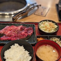 旅亭 まんぷく 六本木ヒルズ店 - 