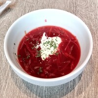 ゴドノフ東京 丸ビル店 - ボルシチ