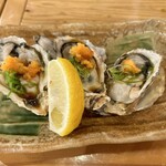海鮮屋台 おくまん 梅田 ＤＤハウス店 - 〇殻付き牡蠣