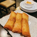 CHINESE IZAKAYA TORAI - 自家製春巻き　1本220円×3