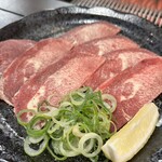 Wagyu U Yakiniku Horumon Sankichi - 