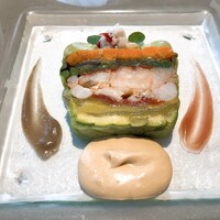 シェ・イノ - 