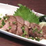 あか牛と馬刺し居酒屋 ぐーぐー - 馬肉の小春煮
