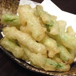 あか牛と馬刺し居酒屋 ぐーぐー - アスパラの生ビール揚げ