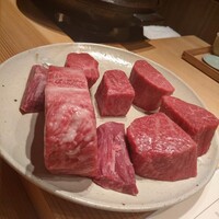 肉割烹 上 - 
