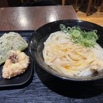 讃岐うどん大使 東京麺通団 - 釜玉【中】➕イカ天、海苔天