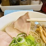 麺屋 誠 - 【塩（ノーマル）＝チャーシュー】