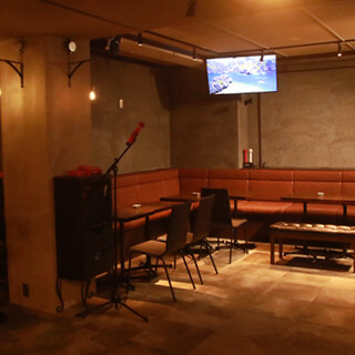 A space where you can enjoy Karaoke and chatting ◆ For individuals to groups ◎