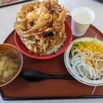 漁港食堂 だいぼ - 海鮮かき揚げ丼シングル¥1500+税