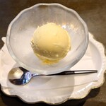 OLDIES BIRDIE - バニラのアイスクリーム