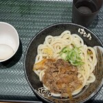 はなまるうどん - 牛肉温玉ぶっかけうどん