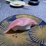 根室花まる - 本鮪中トロ