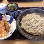 津軽おのえ温泉 日帰り宿 福家 - ざる大とミニ天丼・・・そばつゆ少なっ!!そば湯ぬるっ!!