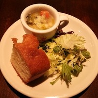 erba - (2014.1）ランチ（パン、サラダ、スープ）