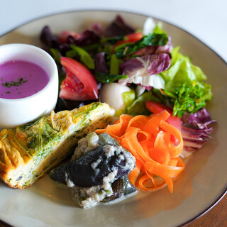 Okayama Table TERRA_1