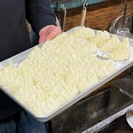 新ちゃん - ぎょうざ　今から焼きます