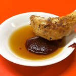 新ちゃん - ぎょうざ　コチュジャン酢醤油ダレ