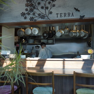 Okayama Table TERRA_2