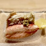 すしやのたい悟 - 毛蟹。食べやすく盛りつけられていて最高〜❤️その量ハンパないです(๑♡∀♡๑)