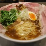醤油らーめん ピース - 
