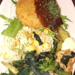 食堂 サビーズ - 菜の花、たけのこチキン炒め