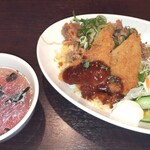 食堂 サビーズ - 生姜焼きとハムかつベーキライス