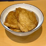 とんかつ太郎 - 4枚カツ丼