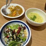 ワールドダイニング シーダパレス - 