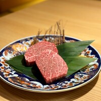 肉亭ふたご iki 本郷三丁目店 - 黒樺牛ヘレ