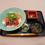 心らん - かんぱちマグロ漬丼