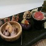 鈴音 - 前菜　ムカゴ　テッピ煮こごり　バイ貝等