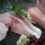 鈴音 - 刺盛り　マダカ・氷見天ブリ・〆鯖