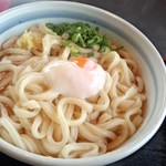 Sanukimengyou - 温玉うどん（大盛り）