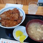 ぶた丼のとん田 - 