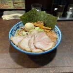 Tonikaku - "油そば(普通)"980円に"全部のせ"500円をトッピング♪