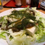 ひとし - 島豆腐と海ぶどうのサラダ