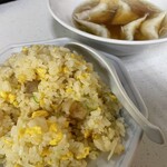 大八 - チャーハン＋スープ餃子