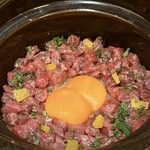 焼肉 神宮 - 特選和牛イチボ土鍋ご飯