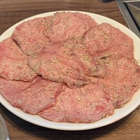 焼肉うしごろ 新宿三丁目店 - 