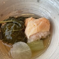 行楽庵 - 鱒の櫻餅仕立て