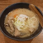 美味千成 - 煮込み４５０円→３５０円