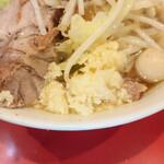 ラーメン二郎 - ニンニク少し
