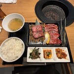 焼肉トラジ - 