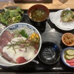 海鮮食堂 うを亀 - 今日の日替り定食