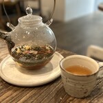 aru - 食後のハーブティー