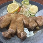 食処 鶴天 - 分厚く食べ応え十分です！