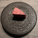 A5和牛肉料理専門店 ONIQUE TOKYO - シャトーブリアン焼く前