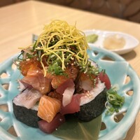美食 個室・炭火焼・ワイン 縁 新宿店 - 