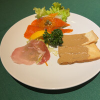 ロシヤ料理 ラルース - 